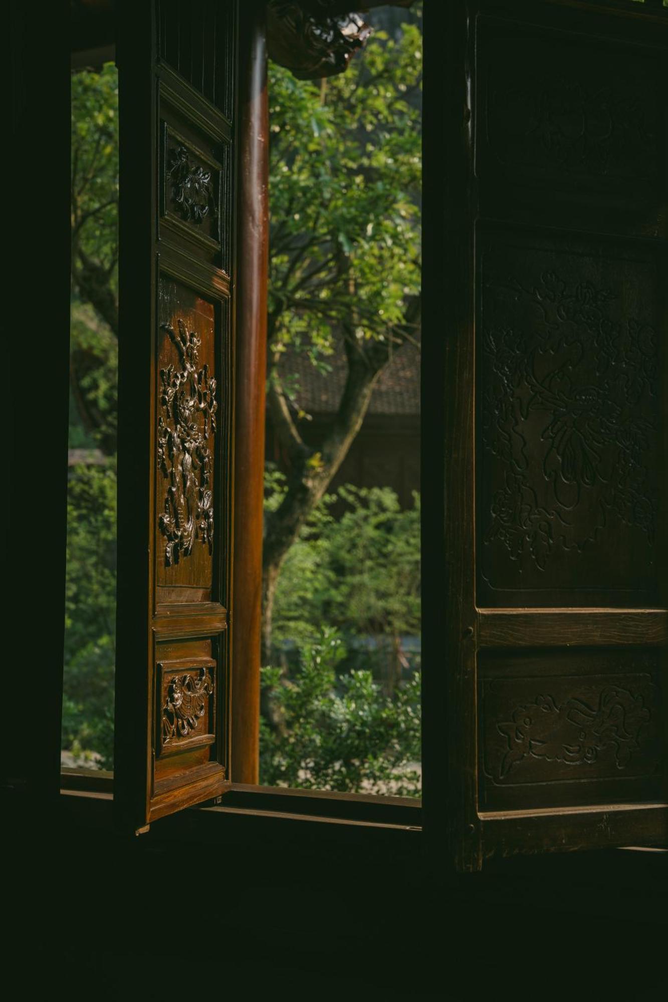 Отель Jiva Hoa Lu Retreat Ниньбинь Экстерьер фото
