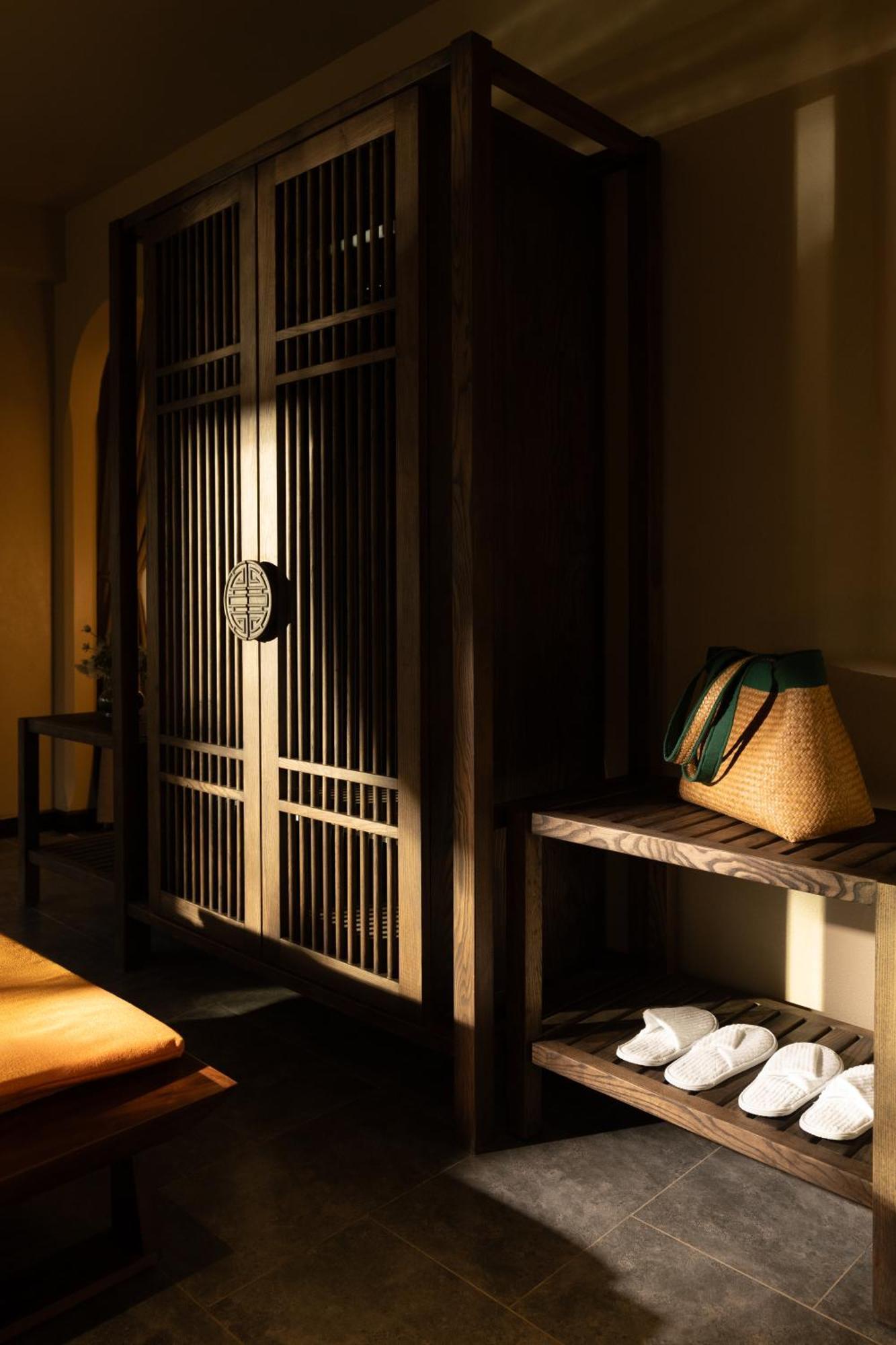 Отель Jiva Hoa Lu Retreat Ниньбинь Экстерьер фото