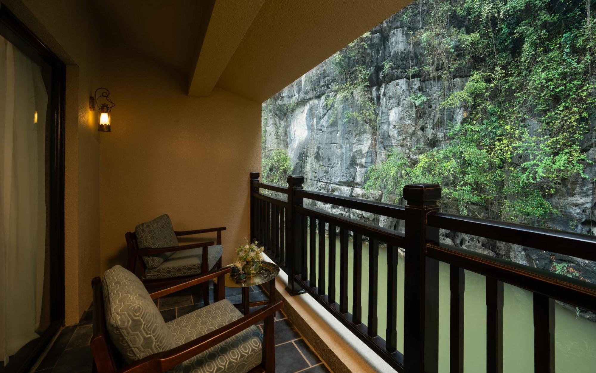 Отель Jiva Hoa Lu Retreat Ниньбинь Экстерьер фото