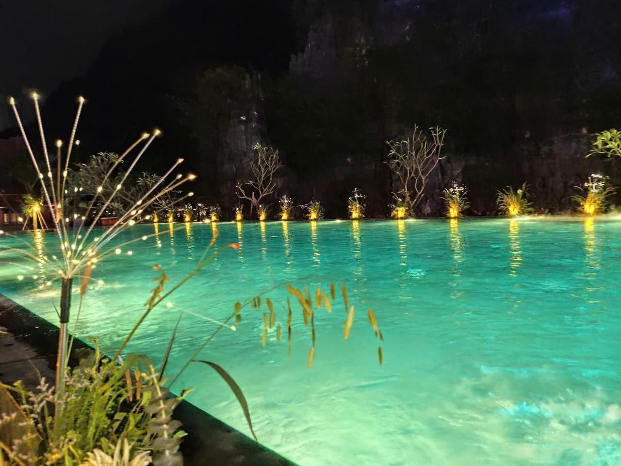 Отель Jiva Hoa Lu Retreat Ниньбинь Экстерьер фото