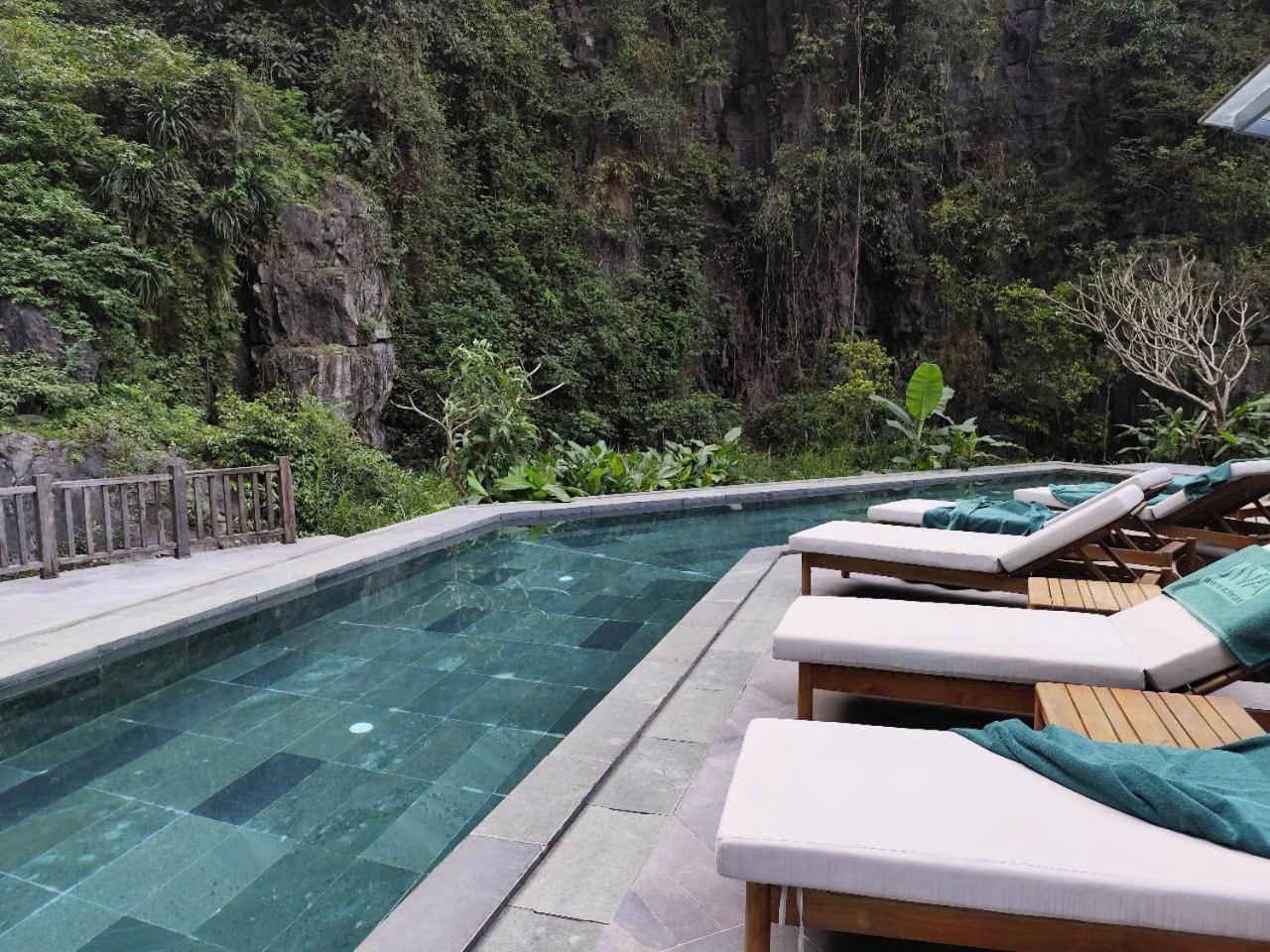 Отель Jiva Hoa Lu Retreat Ниньбинь Экстерьер фото